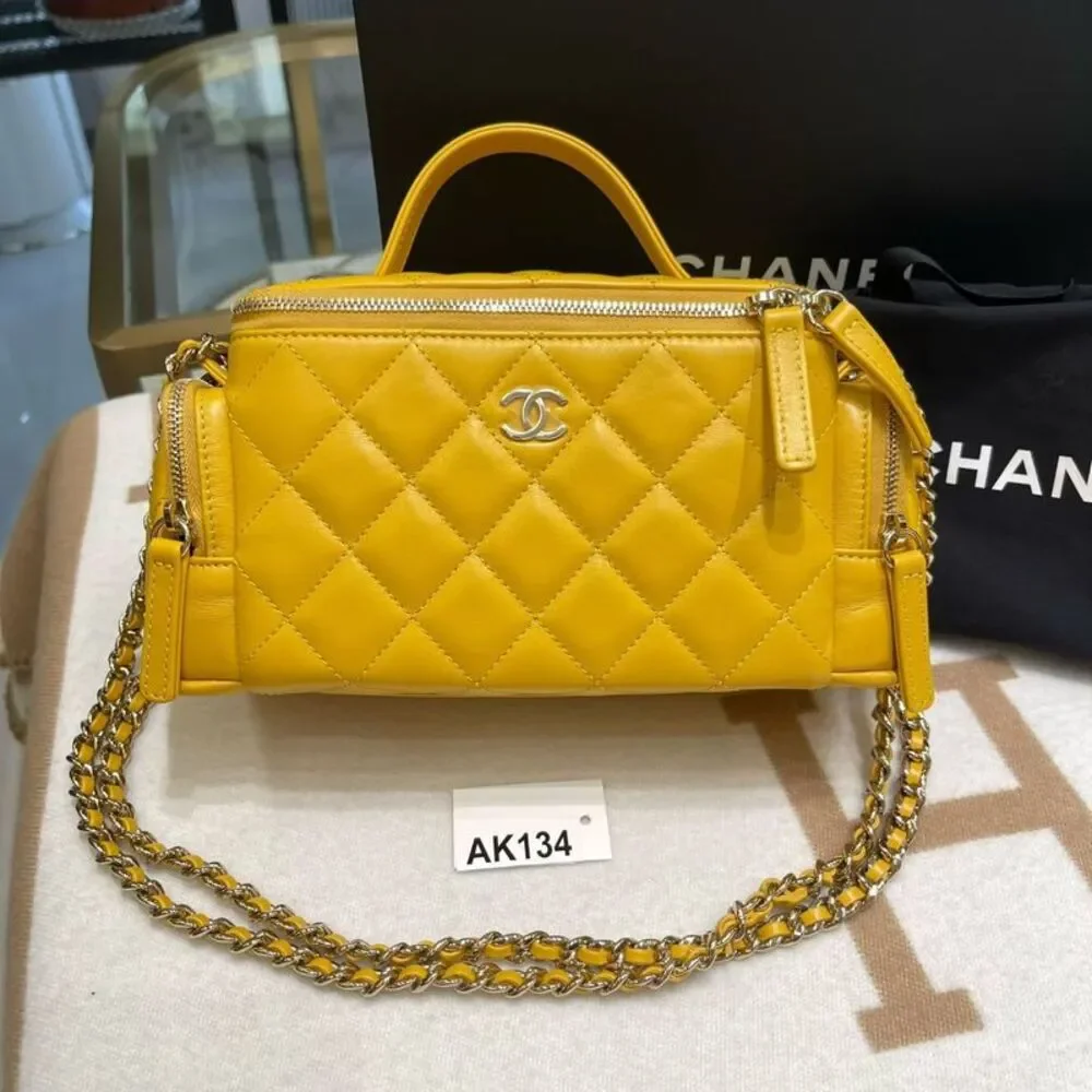 Chanel Women Pre-Loved Bag Brand New Condition - Picture 3 of 9